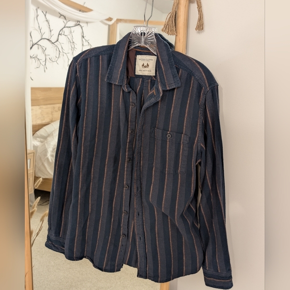 Denim & Flower Other - Men's Striped Button-Up Shirt